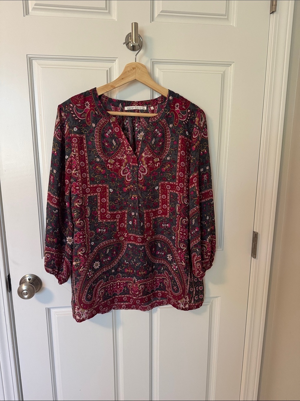 Violet & Claire Burgundy and Black Paisley Split-Neck Blouse